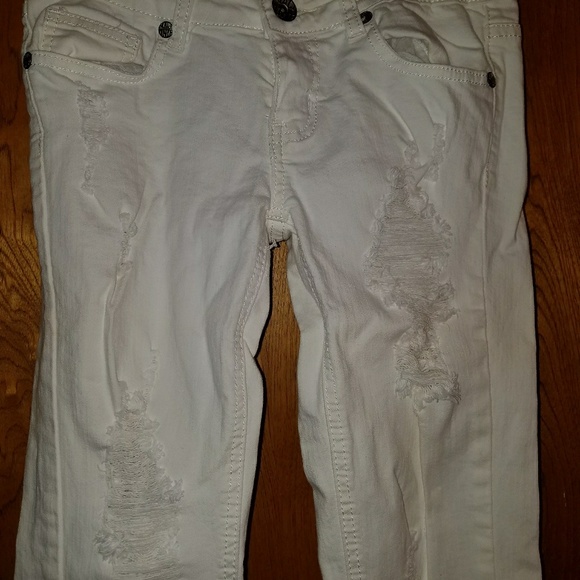 Jeans - Picture 2 of 3